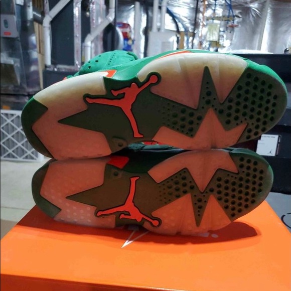 Gatorade Jordan 6s